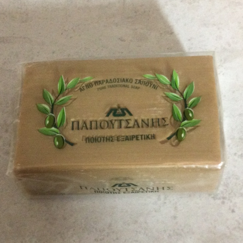 NWT Papoutsanis Olive Oil Soap